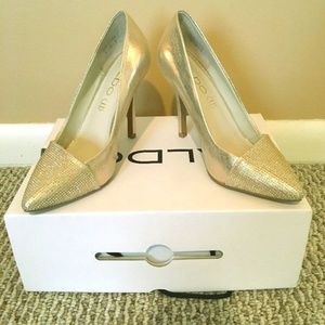 Gold Aldo Pumps Size 5